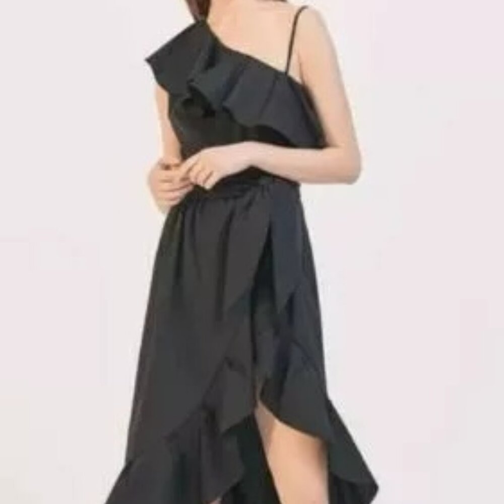 NWOT Sandro Black Lover Ruffled One Shoulder Cotton Asymmetrical Hem Maxi Dress.